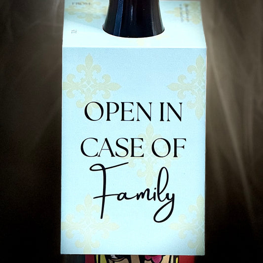 Open in Case of Family | Funny Fall Wine Bottle Gift Tag
