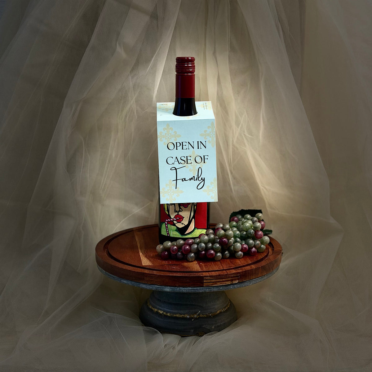 Open in Case of Family | Funny Fall Wine Bottle Gift Tag